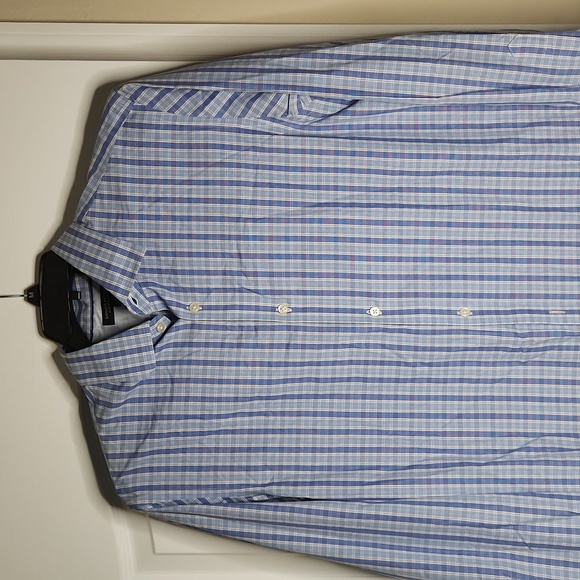 Large Bananna Republic Dress Shirt - Picture 1 of 3